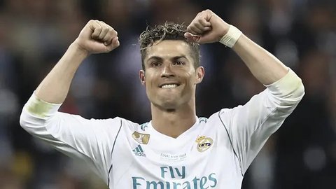 Cristiano Ronaldo. Striker Manchester United asal Portugal ini hingga kini tercatat sebagai pemain aktif yang paling sering membobol gawang Barcelona. Total ia mencetak 20 gol dan 3 assist ke gawang Barcelona bersama 2 klub berbeda, yaitu Real Madrid dan Juventus dalam 34 laga. Hanya bersama MU ia gagal mencetak satu gol pun ke gawang Barcelona dari total 3 laga di Liga Champions musim 2007/2008 dan 2008/2009. (AFP/Update Image Press/Isabella Bonotto)