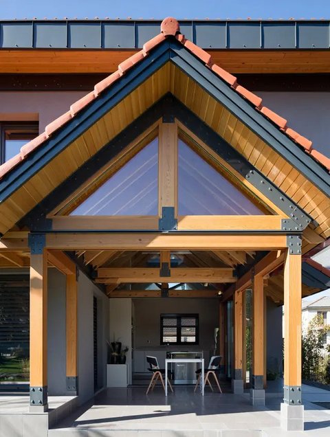 Model atap teras depan rumah segitiga (Foto: Reve Art AI)