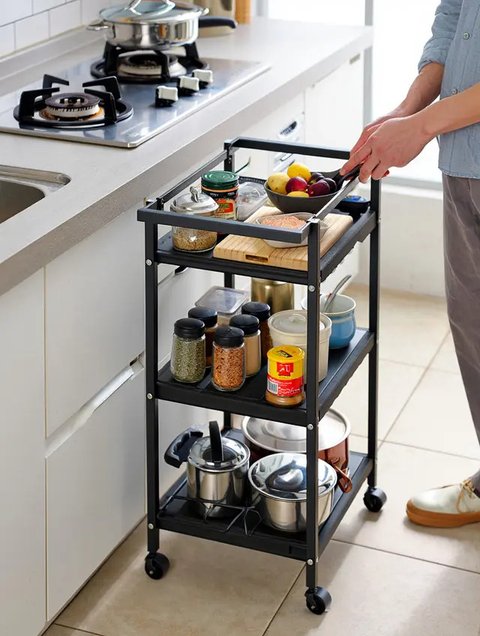 Dapur Rumah Lahan Sempit Pakai Rak Besi Multifungsi (AI)