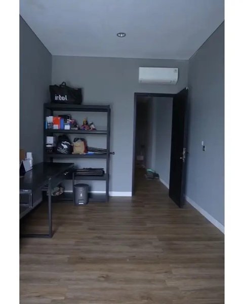 Potret sudut rumah Bobon Santoso di Bali yang dijual. [IG: @bobonsantoso]