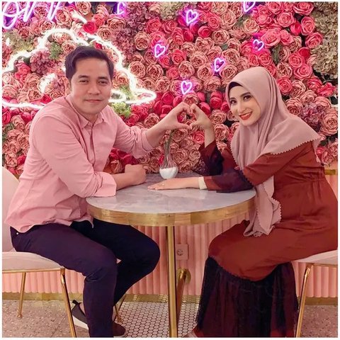 Potret Ricky Perdana dan sang istri. [IG: @rickyperdana06]