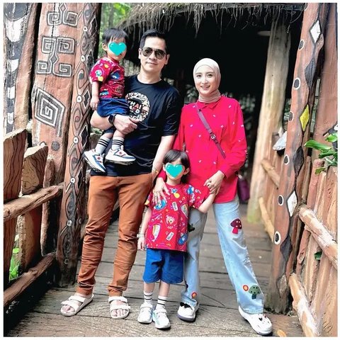 Potret Ricky Perdana dan sang istri. [IG: @rickyperdana06]