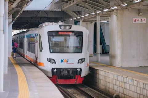 Tiket Mudik Lebaran Kereta Api Jarak Jauh (KAJJ) untuk keberangkatan H-10 pada momen lebaran1444 H per hari ini 26 Februari 2023 sudah dapat dipesan melalui aplikasi KAI Access, web kai.id