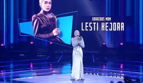 Lesti Kejora terpilih sebagai pemenang Infotainment Awards 2025 Kategori Gorgeous Mom. (Liputan6.com/M. Altav Jauhar)