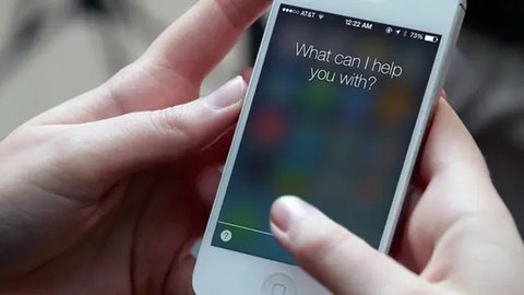 Siri di iPhone 6 (Sumber: CNET)