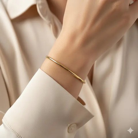 8 Model Gelang Emas 1 Gram 18K Terbaru 2025 yang Simple dan Cantik, Cocok untuk Gaya Sehari-hari (foto: GeminiAI)