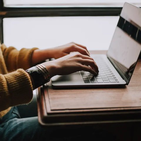 Prompt Edit Restorasi Foto Jadul dengan AI. Gemini