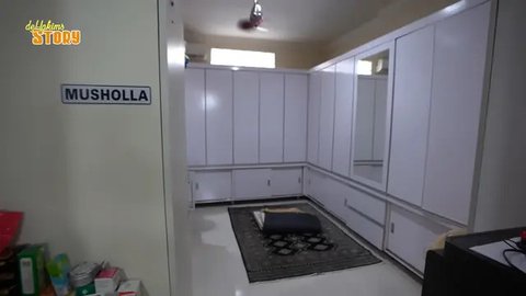 Desain Musala Rumah Ayu Ting Ting