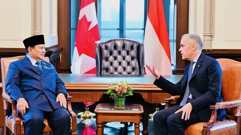 Penandatanganan MoU antara Indonesia dan Kanada oleh Presiden Prabowo Subianto dan Perdana Menteri (PM) Kanada Mark Carney. (Biro Pers)