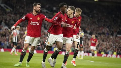 Mantan pemain Timnas Inggris, Wayne Rooney, bekerja untuk Channel 4 TV menjelang pertandingan persahabatan internasional antara Inggris dan Islandia di Stadion Wembley di London pada 7 Jun
