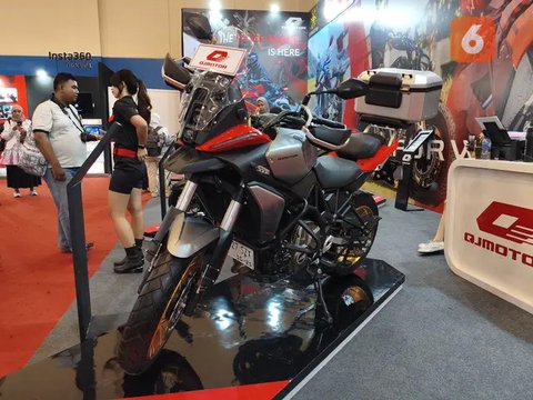 Pameran IMOS 2025 di ICE BSD City menghadirkan beragam motor, dari model listrik murah hingga big bike mewah miliaran rupiah (Muhamad Ridwan/Liputan6.com)