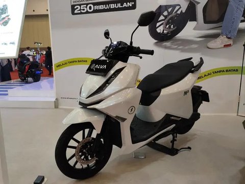 Pameran IMOS 2025 di ICE BSD City menghadirkan beragam motor, dari model listrik murah hingga big bike mewah miliaran rupiah (Muhamad Ridwan/Liputan6.com)