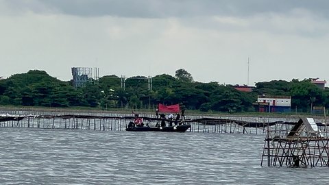 FOTO: Penampakan Terkini Pagar Laut Misterius di Tangerang, Akhirnya Disegel KKP Atas Perintah Prabowo