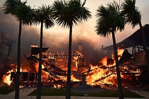 FOTO: Dahsyatnya Kebakaran Hutan Los Angeles Lalap Permukiman Paling Elit Amerika Serikat yang Dihuni Bintang Hollywood