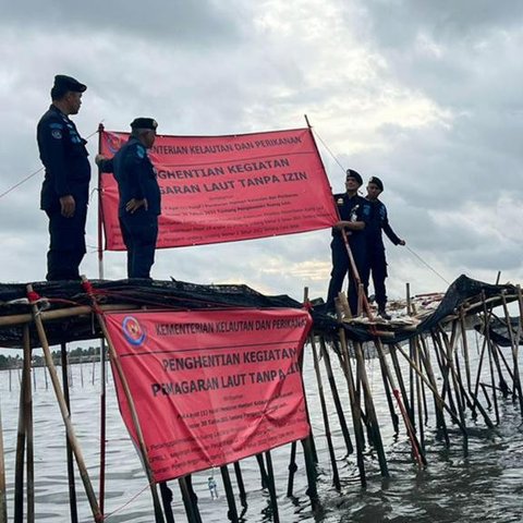 Pagar di Laut Banten Sepanjang 30,1 Kilometer, untuk Reklamasi?