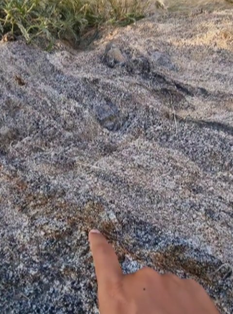 Penampakan Gunung Penuh Emas di Dekat Masjidil Haram Mekkah