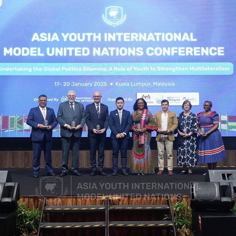 International Global Network, Muhammad Fahrizal