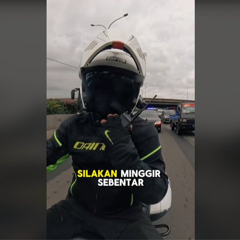 Rombongan Pejabat Tinggi Negara Langsung Minggir, Mobil ini Lebih Prioritas Terabas Jalan