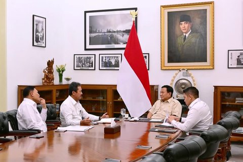 Isi Perintah Tegas Prabowo ke Menteri KKP Geger Pagar Laut, Mayor TNI Teddy Serius Mencatat