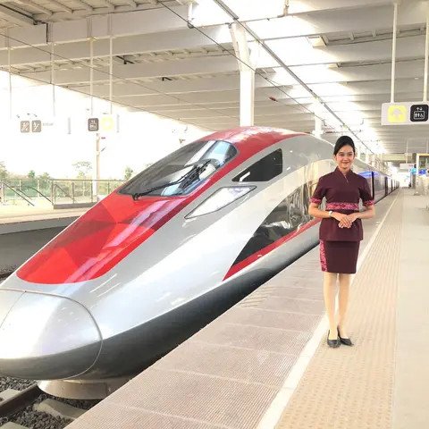 Harga tiket Kereta Cepat Jakarta-Bandung WHOOSH dikabarkan akan dijual Rp 250 Ribu (dok: Tira)