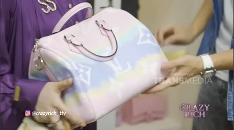 Intip Ruang Rahasia di Rumah Mewah Shella Saukia di Banda Aceh, Ada Tas Limited Edition Hanya Satu di Indonesia