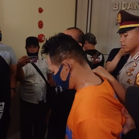 Pemutilasi Wanita dalam Koper di Ngawi