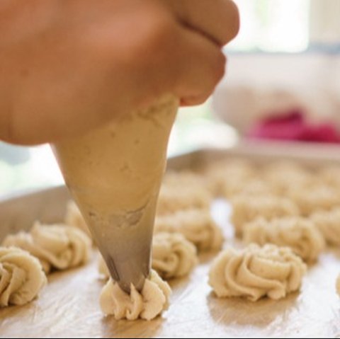 10 Resep Kue Semprit yang Simpel, Menarik Jadi Hidangan Lebaran
