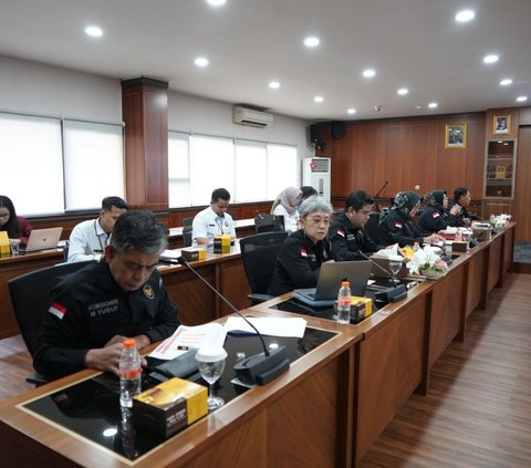 Kejagung Rapat Koordinasi dengan Komisi Kejaksaan RI, Tekankan Pentingnya Respon Cepat Pengaduan Masyarakat