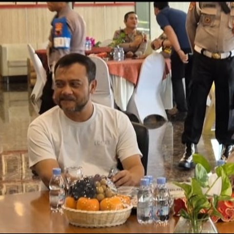 Penampilan Baru Ahmad Luthfi