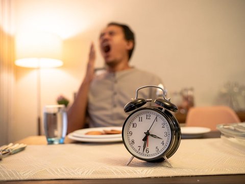 Jadwal Imsak Sabtu 16 Maret 2024, dan Bahaya Makan Sahur Terlalu Kenyang
