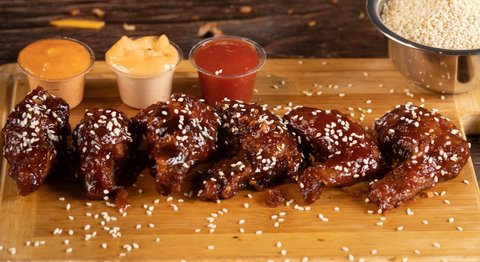 Ilustrasi makanan pedas.