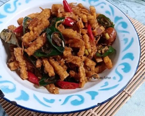 <p>Resep oseng tempe khas Banyumas. (dok. Cookpad @mamafathan)</p>