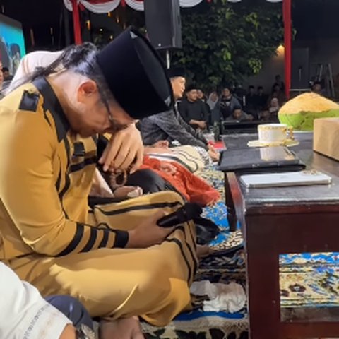 Gus Miftah Muncul Lagi