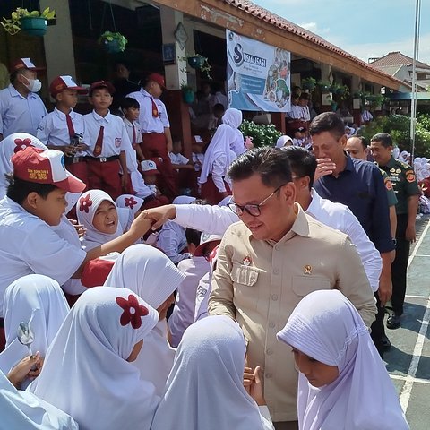 Cerita Gubernur Lemhanas Kaget Lihat Antusias Siswa SD dan SMP saat Dapat Makan Bergizi Gratis