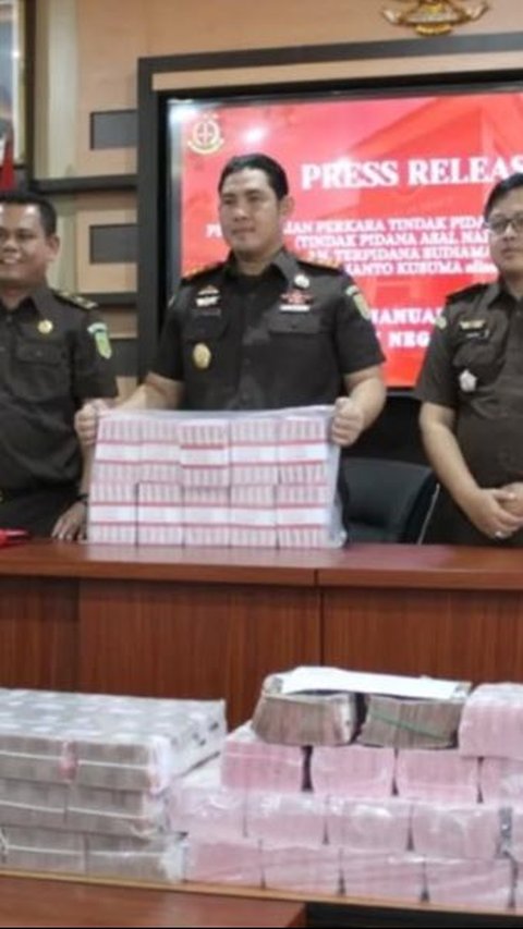 Sita Hasil Kejahatan Bisnis Bandar Narkoba Abun, Kejari Sumedang Setor Rp8,7 miliar ke Negara