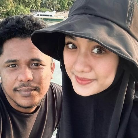 Potret Nafha Firah Istri Mamat Alkatiri, TikTokers Cantik yang Ngaku Lebih Betah di Rumah - Disebut Istri Idaman