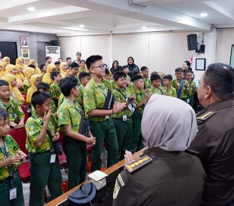 Kedatangan `Adhyaksa Belia`, Puspenkum Kejagung Kenalkan Kejaksaan kepada 70 Murid SD