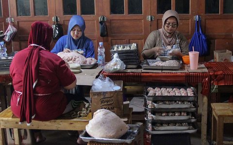 FOTO: Geliat UMKM di Tengah Perpanjangan Tarif PPh Final 0,5 Persen Sampai Akhir 2025