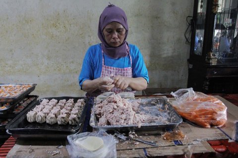 FOTO: Geliat UMKM di Tengah Perpanjangan Tarif PPh Final 0,5 Persen Sampai Akhir 2025