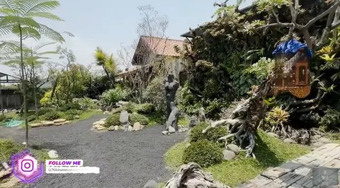Model Kolam di Taman Rumah Soimah (@CrazyNikmirREAL)
