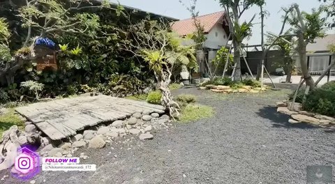 Model Kolam di Taman Rumah Soimah (@CrazyNikmirREAL)