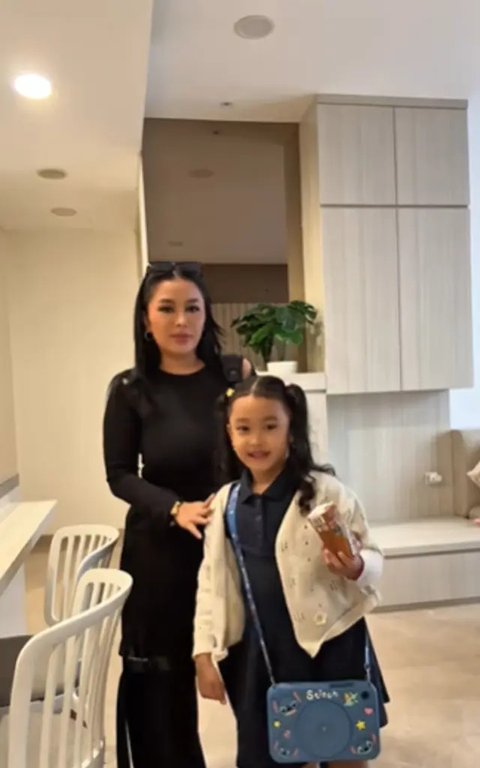 Potret Rumah Mutia Ayu dan Gewa Putri Glen Fredly