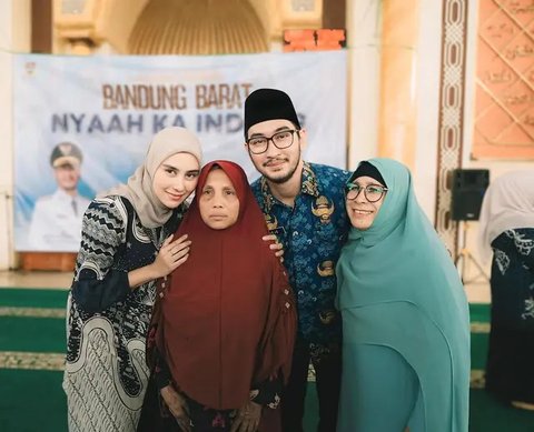Syahnaz Sadiqah (Istri Jeje Govinda) Kenakan Batik Monokrom Elegan