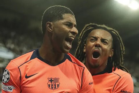 Marcus Rashford dalam pertandingan pramusim Barcelona melawan Vissel Kobe di Stadion Noevir Kobe, Minggu (27-7-2025). (Dok. X@FCBarcelona)
