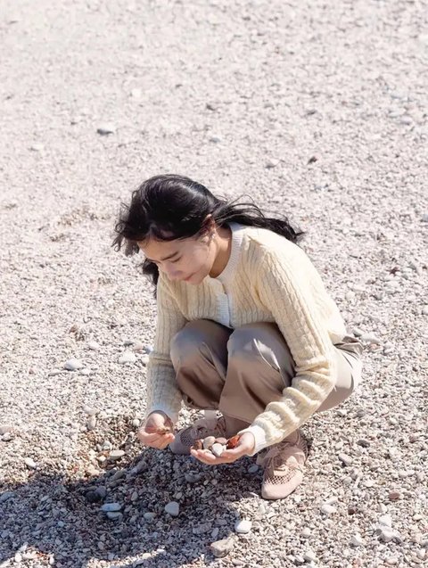 Prilly Latuconsina dengan rambut pendek (Foto: Instagram @prillylatuconsina96)