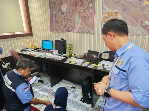 Virus corona menjadi wabah yang mendunia, epidemi ini menyebabkan sejumlah negara melakukan penangguhan visa untuk meminimalisir penyebaran virus. (Foto: Unsplash)