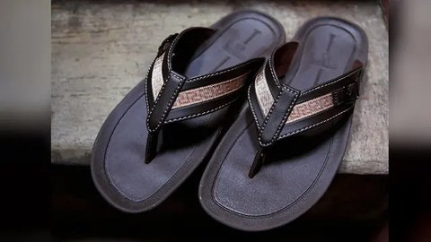 Sandal cowok dari Brodo. (dok. laman Brodo)