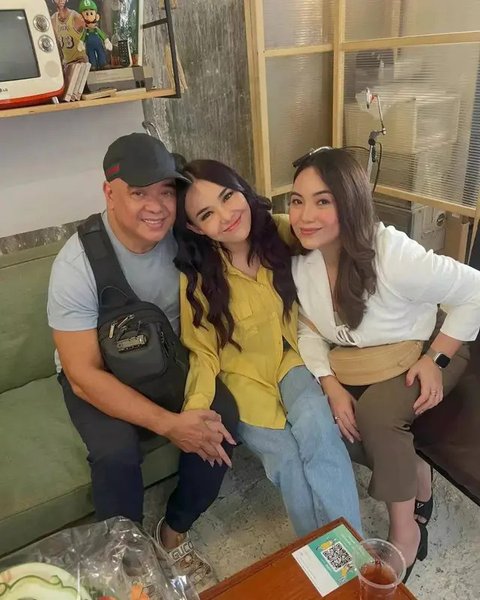 Sosok Ayah Amanda Manopo, Ramon Gauna Lugue yang Bikin Haru Saat Dampingi Putrinya Menikah (sumber: Instagram/amandamanopo)