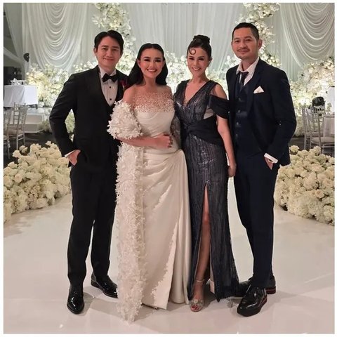 Potret tamu artis di pernikahan Amanda Manopo dan Kenny Austin. [IG: @glencachysaraofficial]