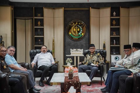 Menteri Haji dan Umroh Temui Jaksa Agung